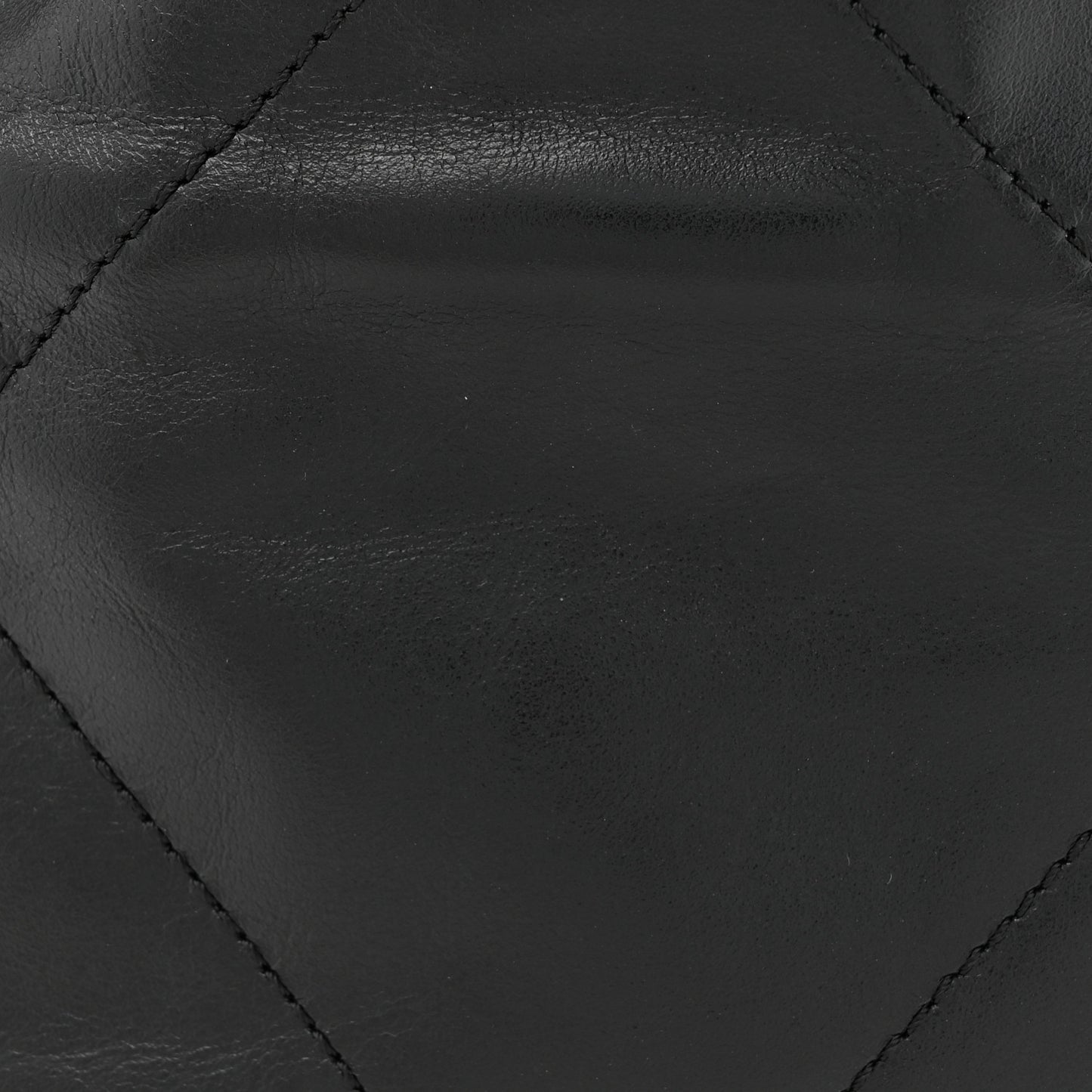 Shiny Calfskin Quilted Mini Chanel 22 Black
