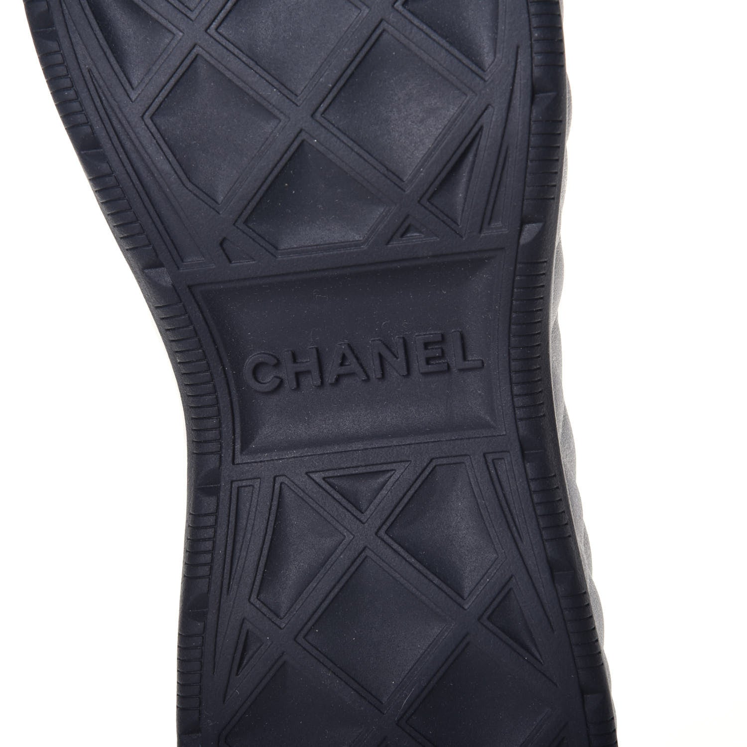 Chanel Velvet Calfskin Mixed Fibers CC Sneakers 40.5 Ivory Black 6 of 8