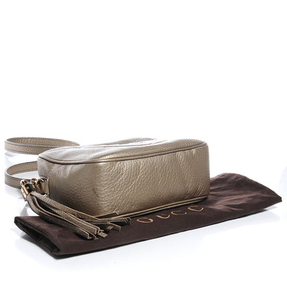 Gucci Metallic Pebbled Calfskin Small Soho Disco Bag Golden Beige 4 of 9