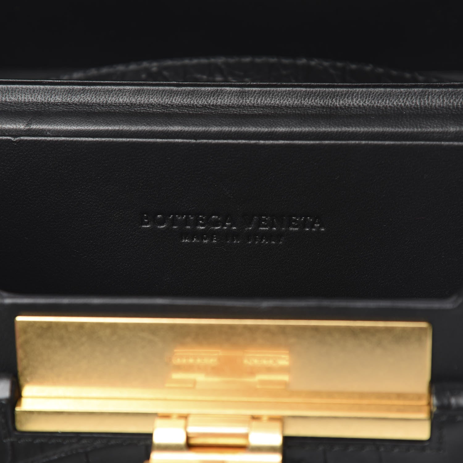 Bottega Veneta Calfskin Crocodile Embossed Daisey Box Clutch Black 6 of 11