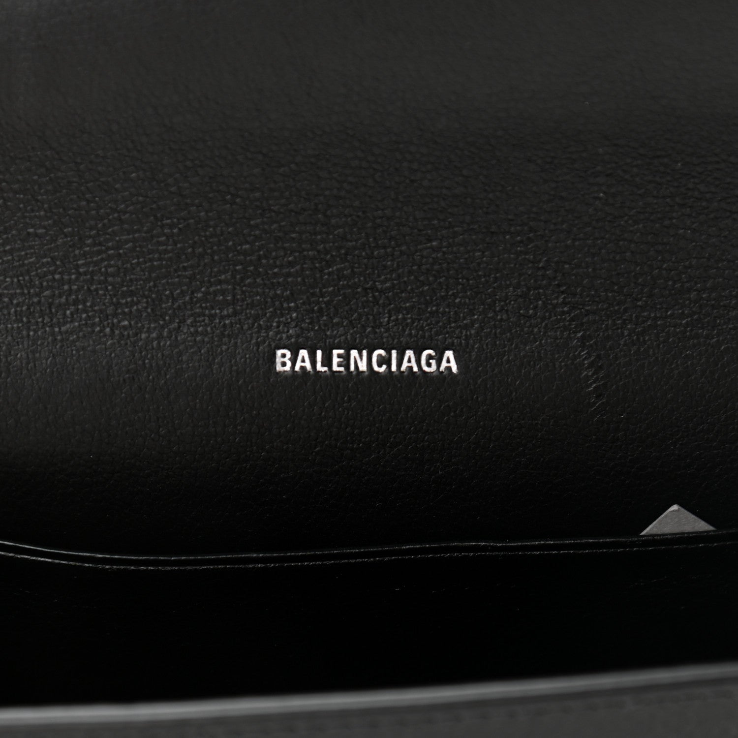Balenciaga Grained Calfskin Logo Cash Phone Holder Wallet On Chain Black White 10 of 18