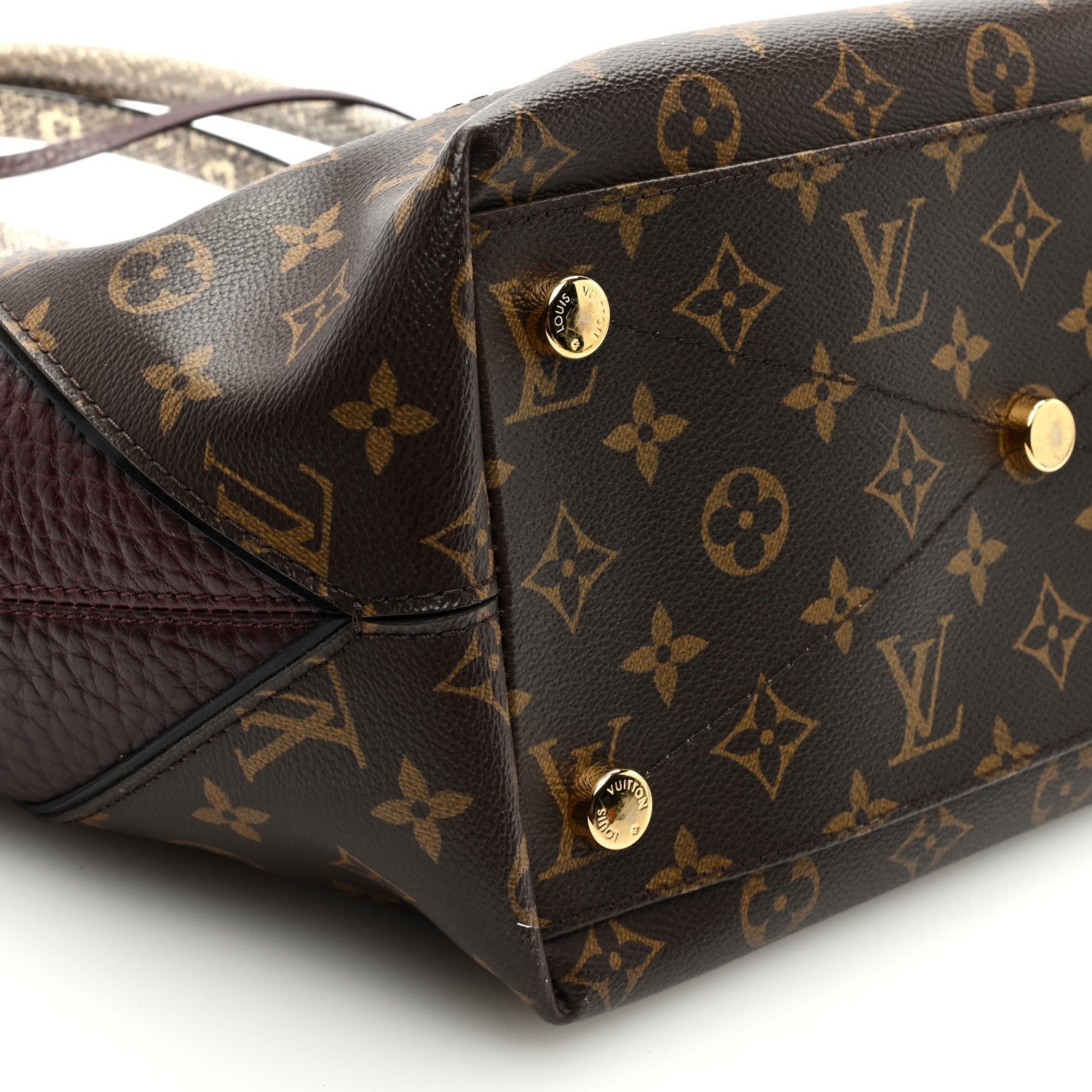 Louis Vuitton Ostrich Lizard Majestueux Tote MM Bordeaux 7 of 8