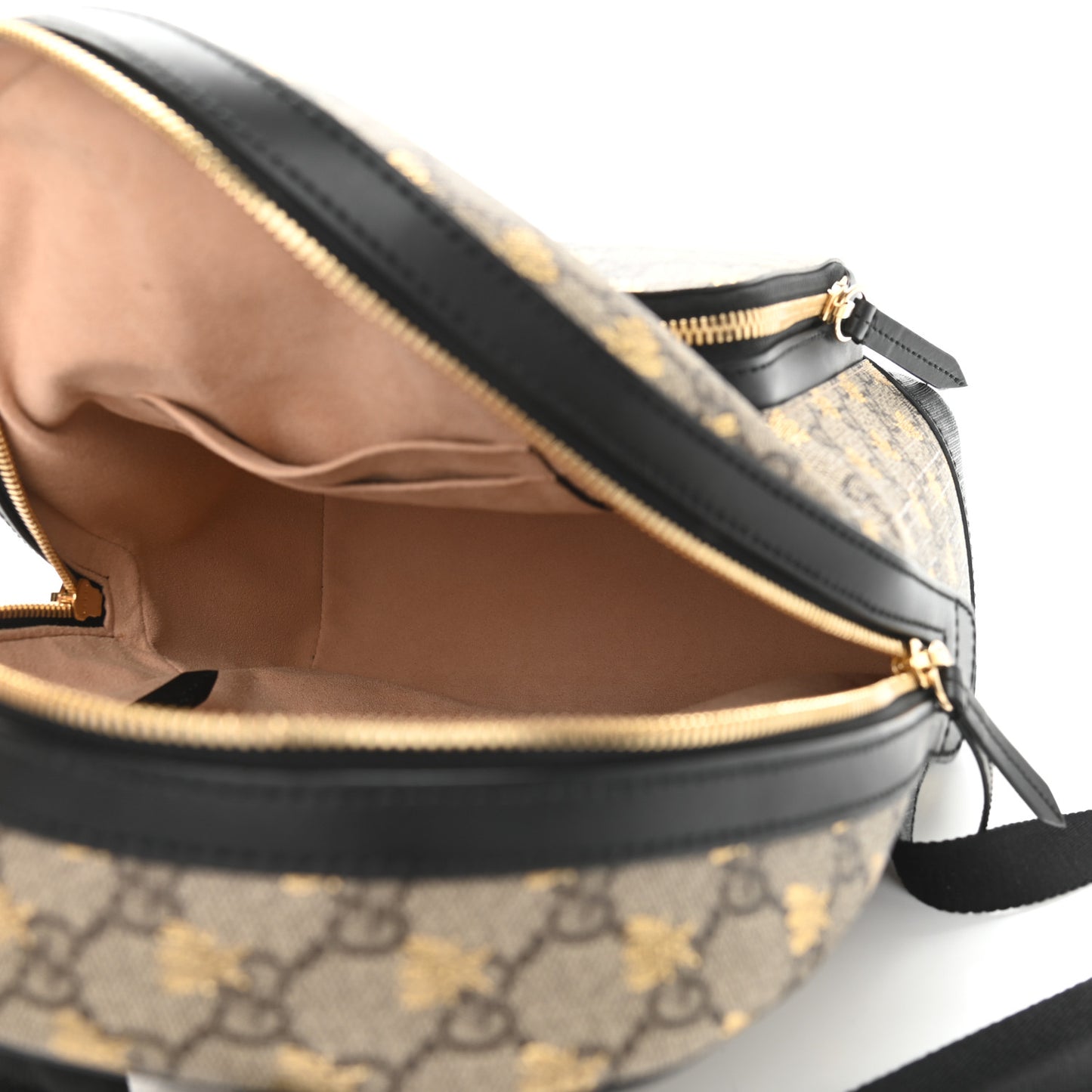 GG Supreme Monogram Bees Print Small Day Backpack Beige Oro Black