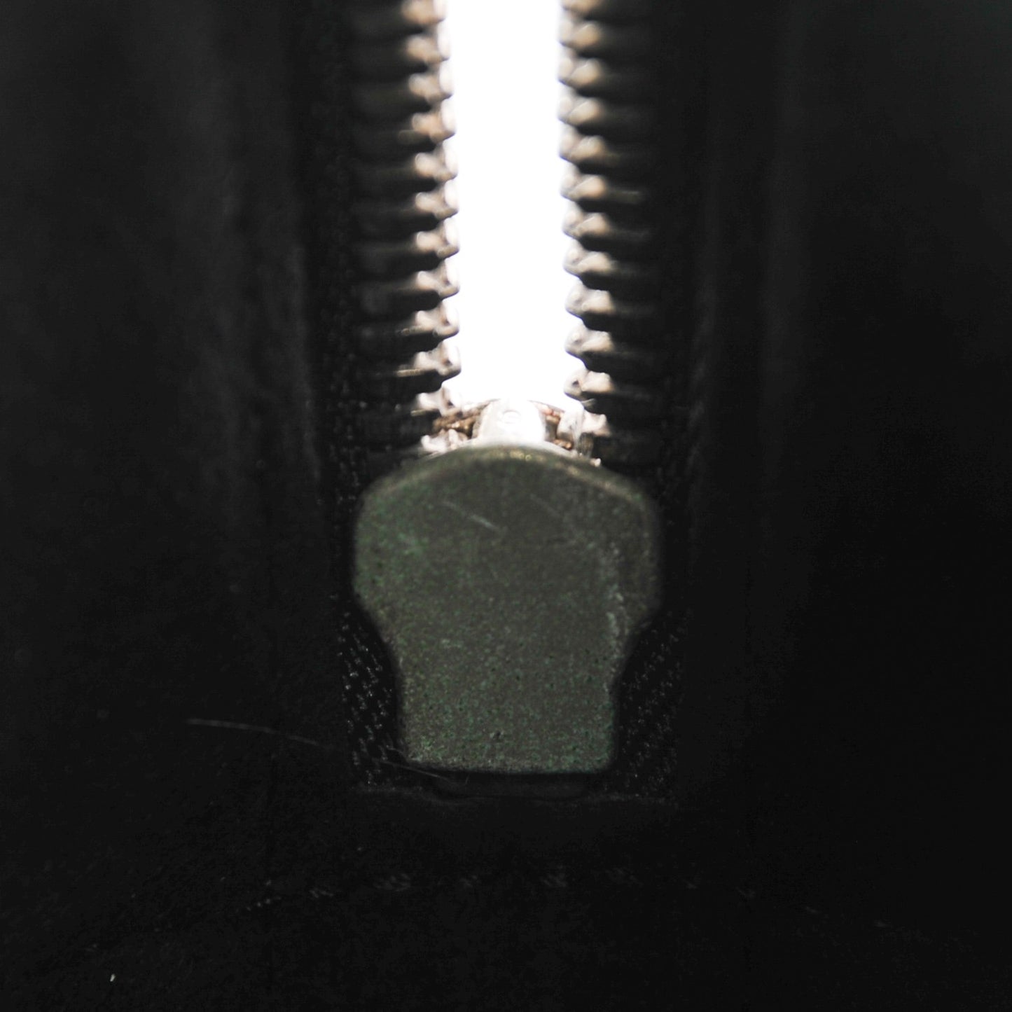 Graffiti Alma PM Black