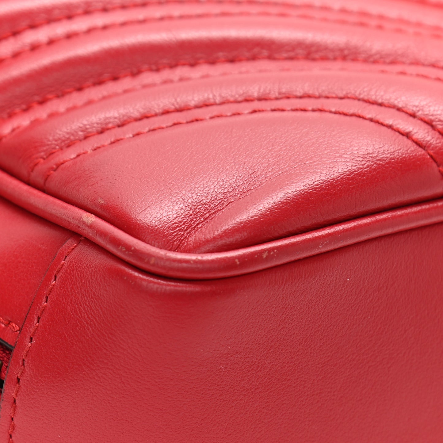 Calfskin Matelasse Sylvie Web Small GG Marmont Top Handle Shoulder Bag Hibiscus Red