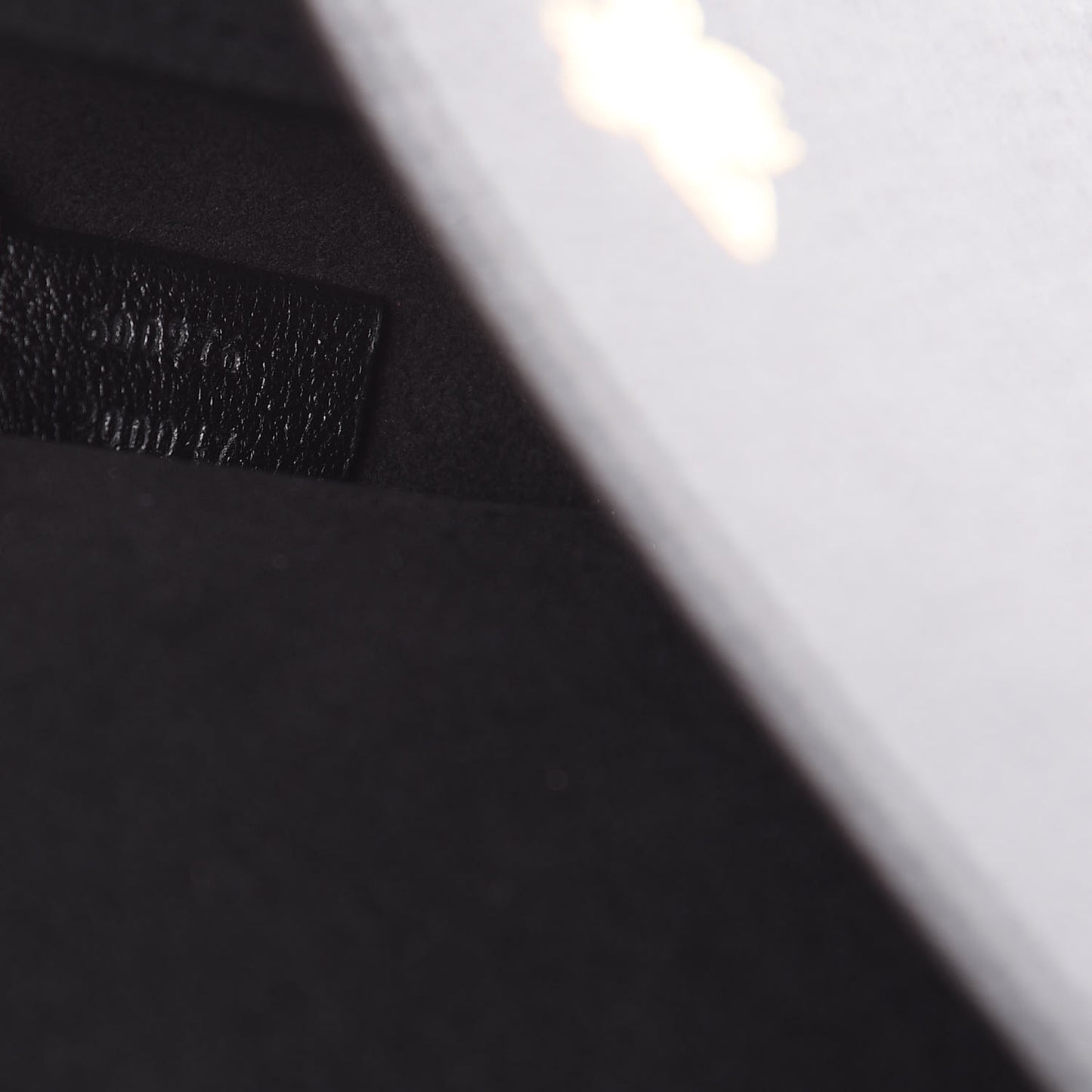 Grained Calfskin Bee Star Portfolio Black