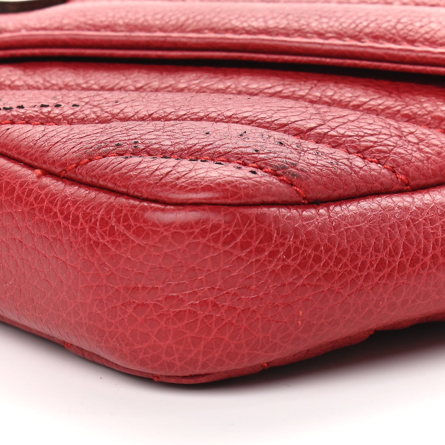 Sheepskin Matelasse Chevron Monogram College Chain Wallet New Red