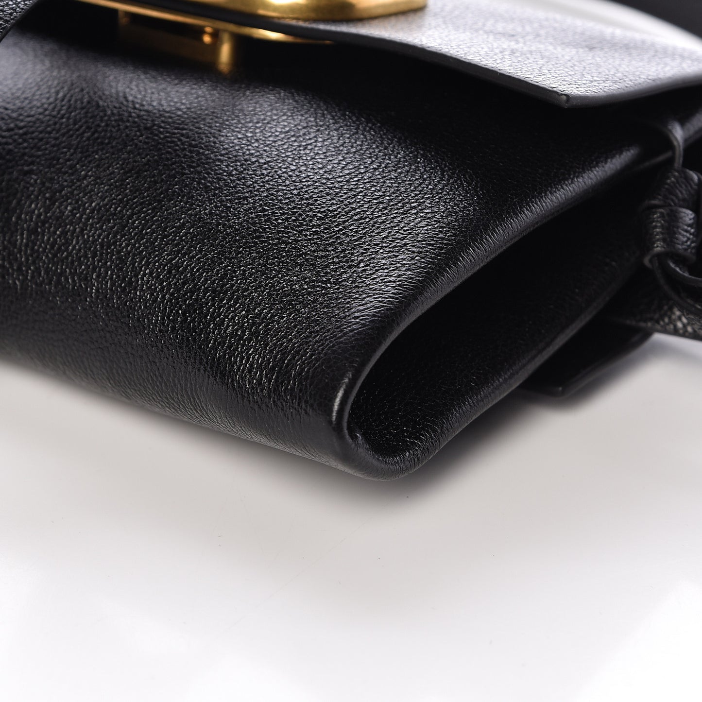 Textured Patent Calfskin VRing Belt Bag Black