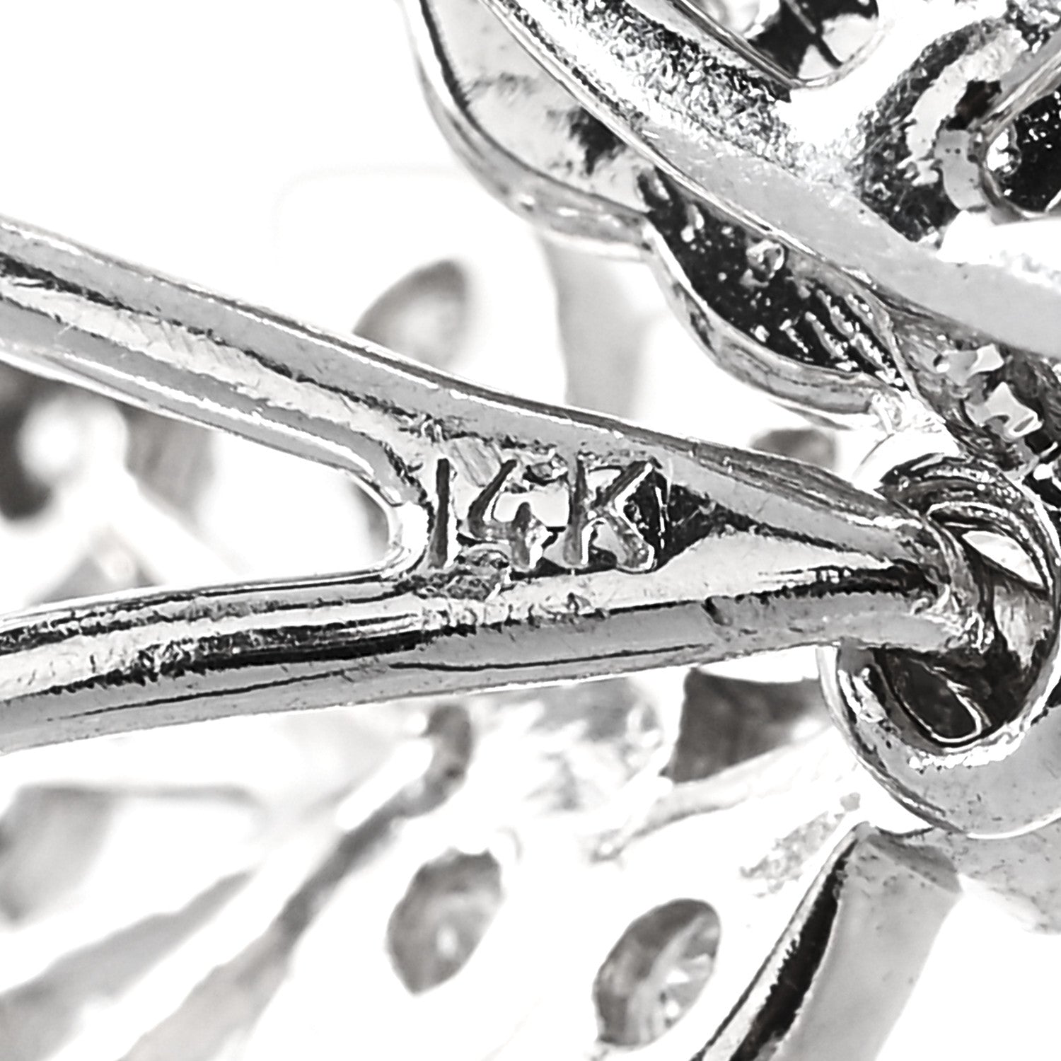 Parker & West by FASHIONPHILE 14K White Gold Diamond 3.15ctw Flower Pendant 3 of 3