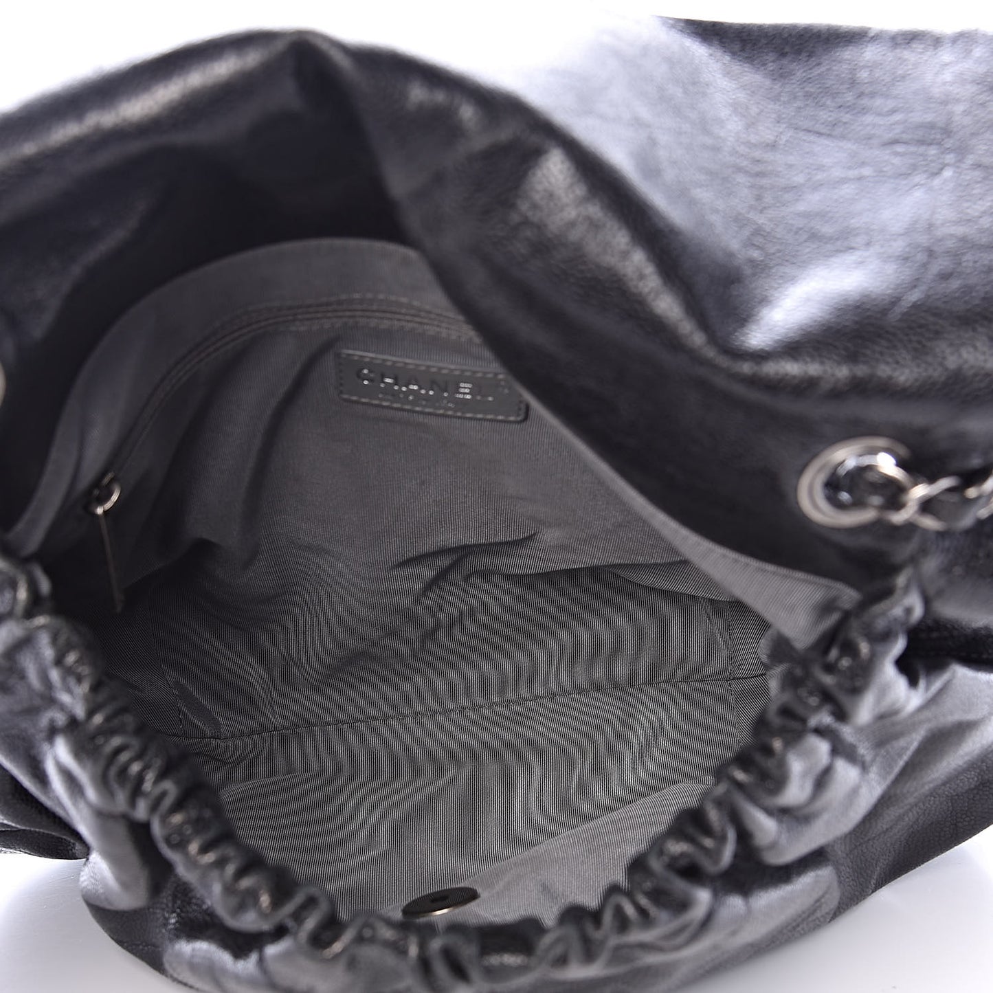 Crumpled Caviar Quilted Maxi Elastic Flap Black