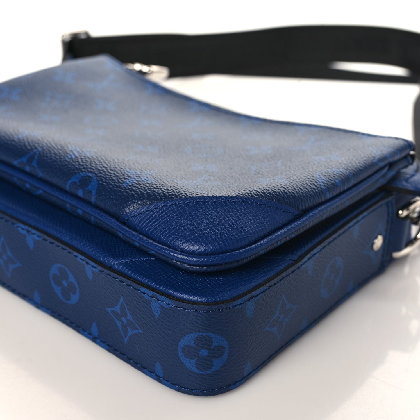 Taigarama Trio Messenger Cobalt