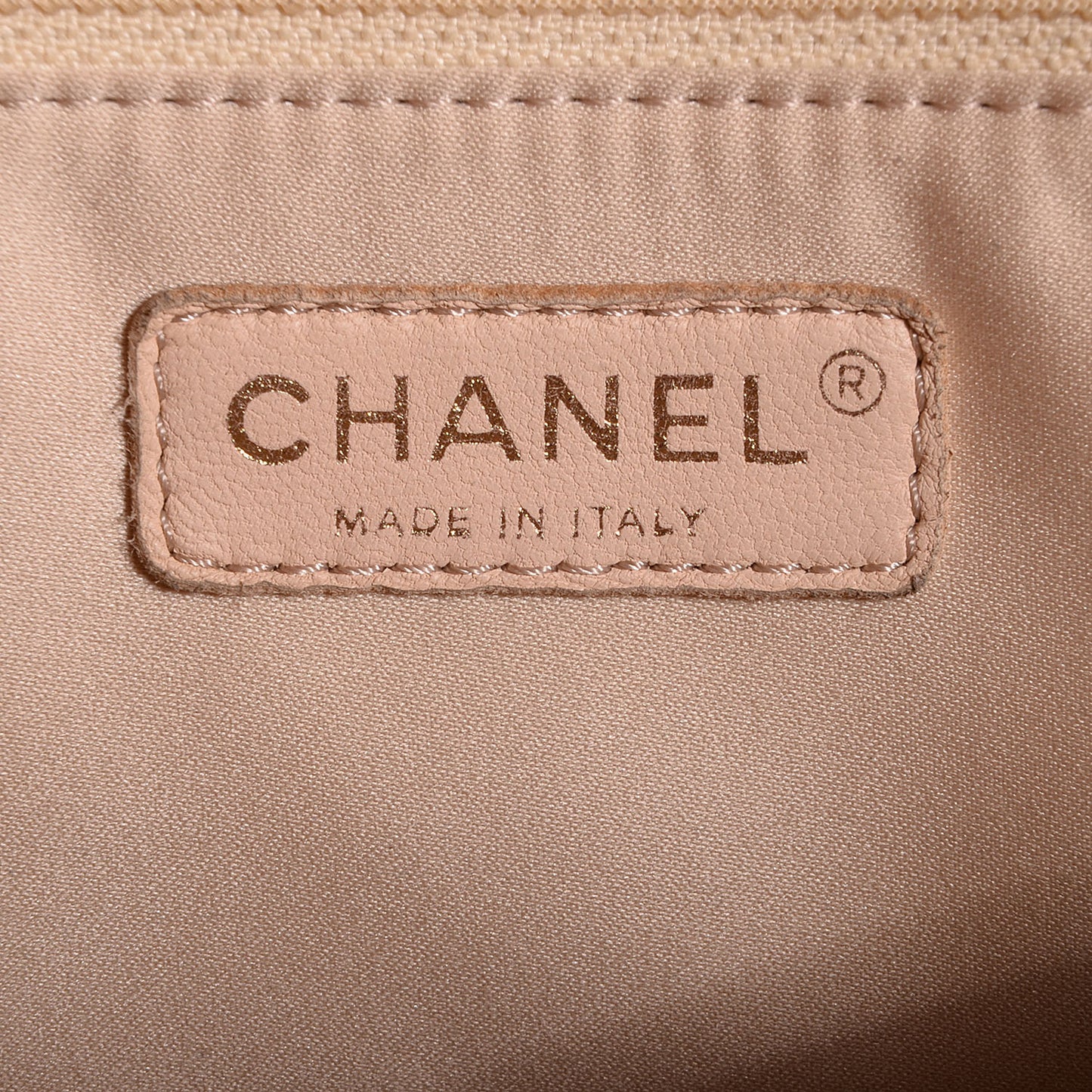 Caviar Grand Shopping Tote GST Beige Clair