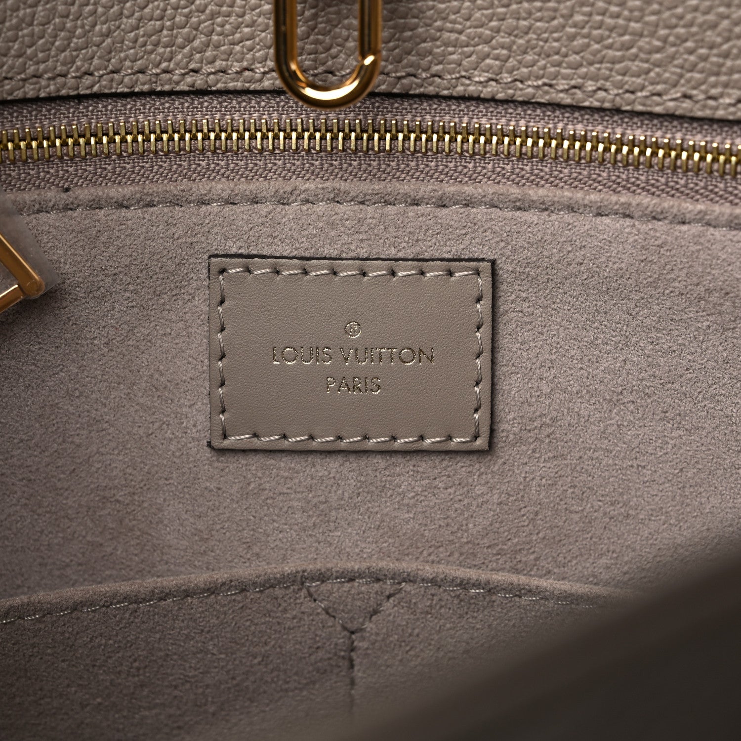 Louis Vuitton Empreinte Monogram Giant Onthego MM Tourterelle 5 of 8