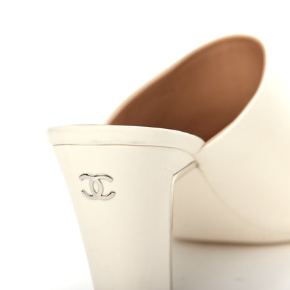 Chanel Lambskin Cap Toe Mules 38.5 Ivory Black 11 of 12