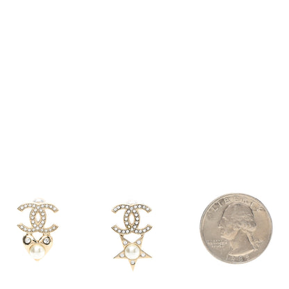 Chanel Crystal Pearl Charming Winter CC Star Heart Earrings Gold 2 of 5