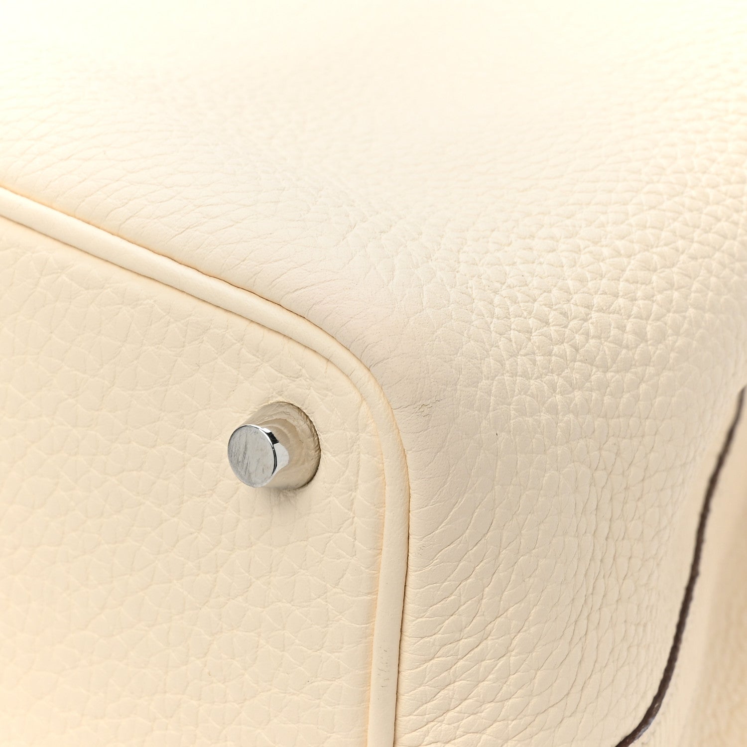 Hermes Taurillon Clemence Picotin Lock 18 PM Nata 19 of 20