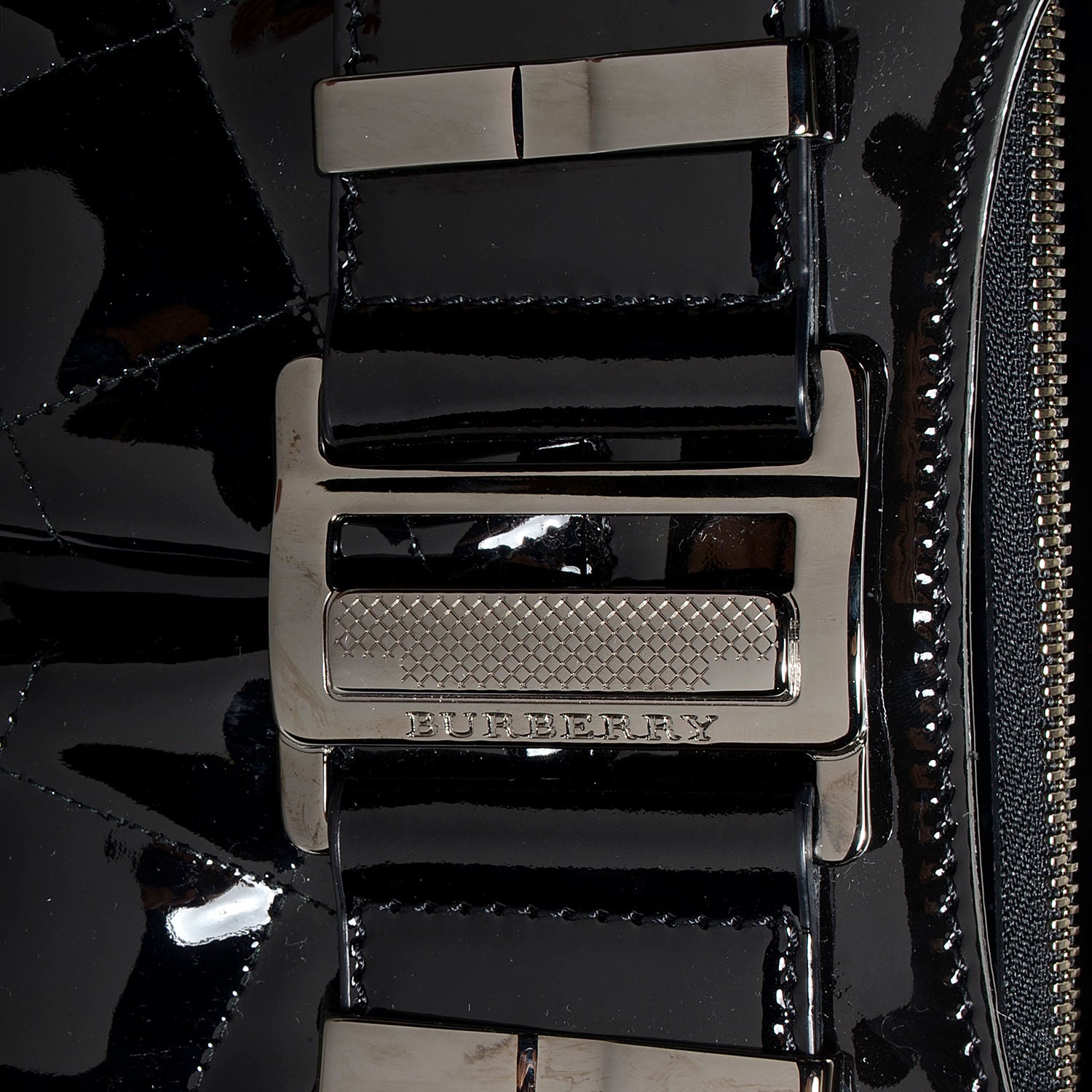 Burberry Patent Quilted Beaton Black 10 of 11