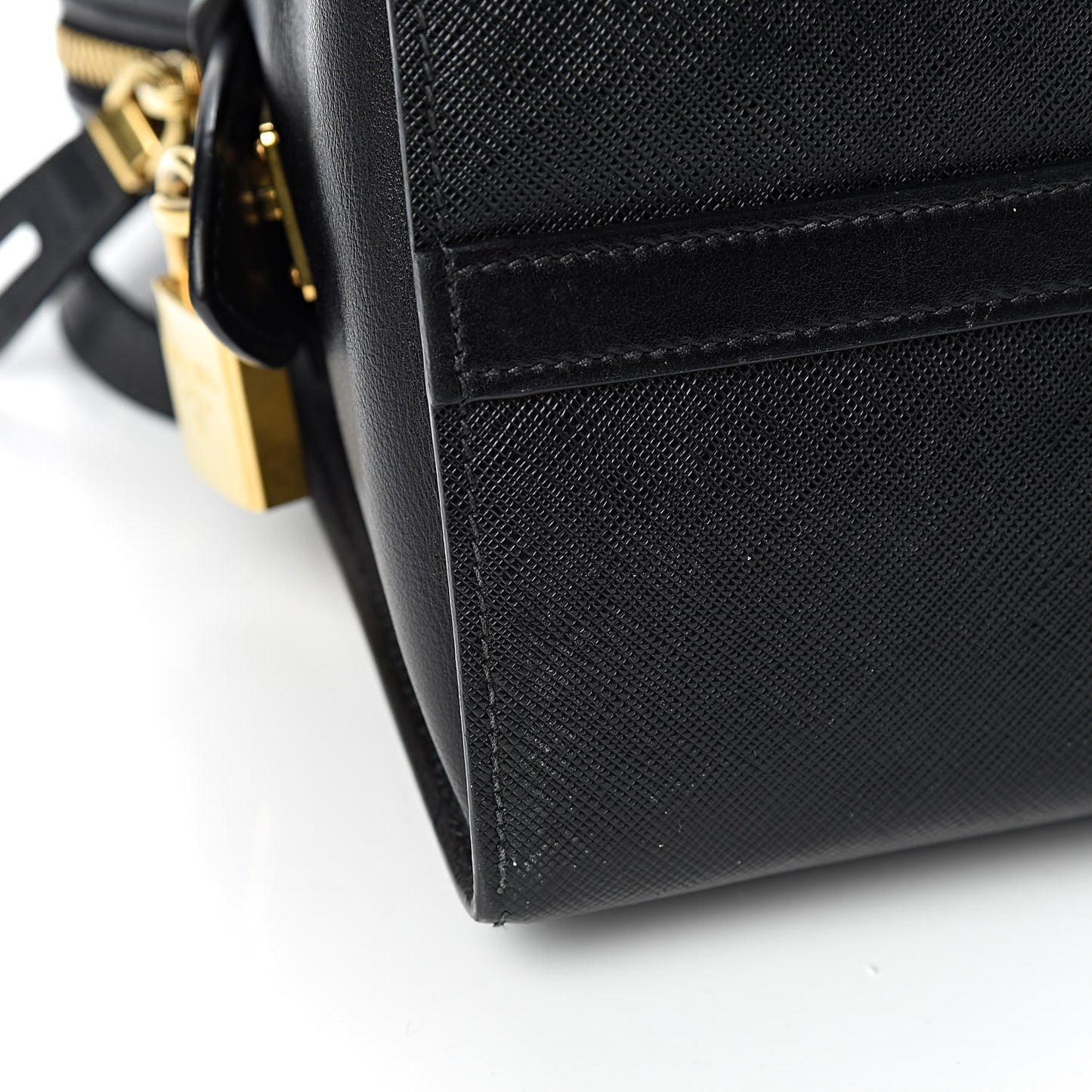 Saffiano City Calfskin Medium Esplanade Tote Black