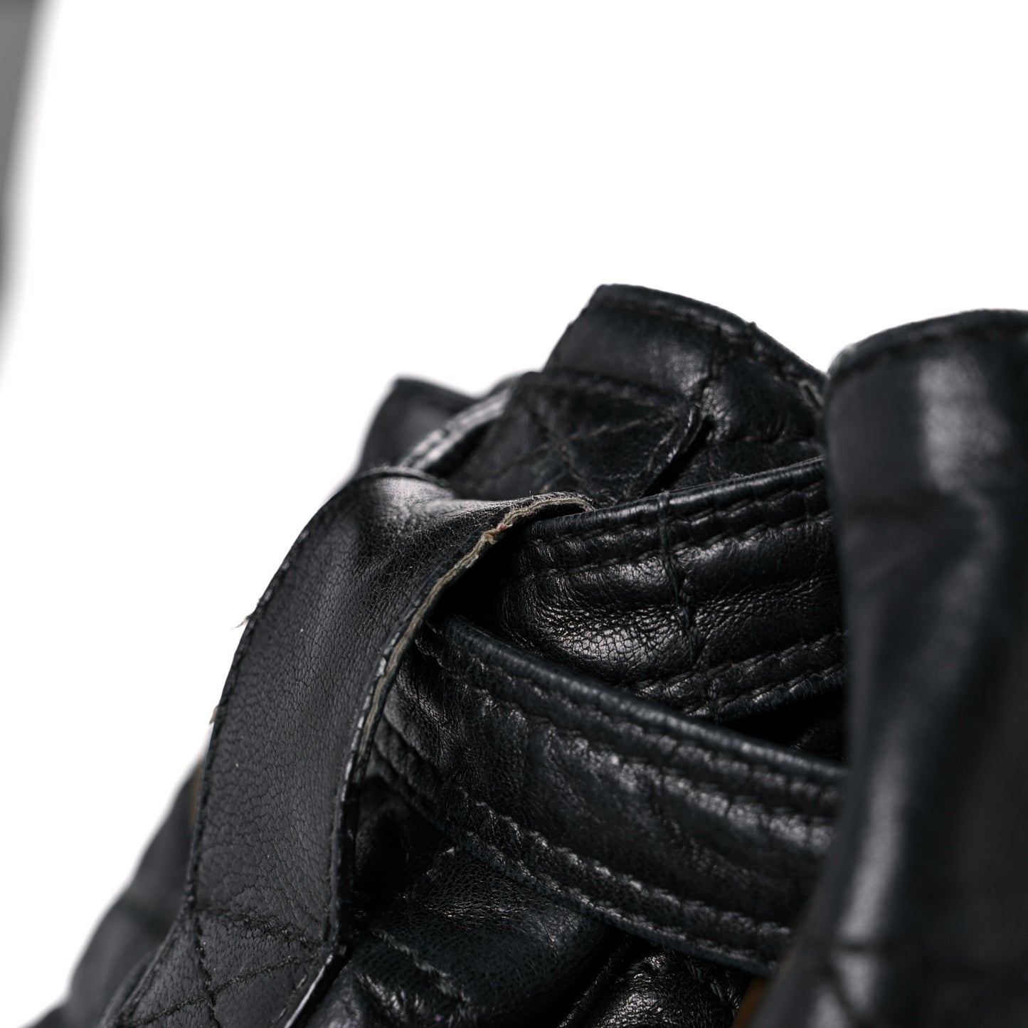 Lambskin Cannage Drawstring Bag Black