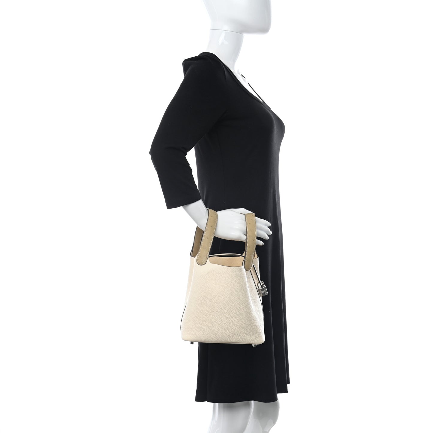 Taurillon Clemence Ostrich Touch Picotin Lock 18 PM Nata Trench