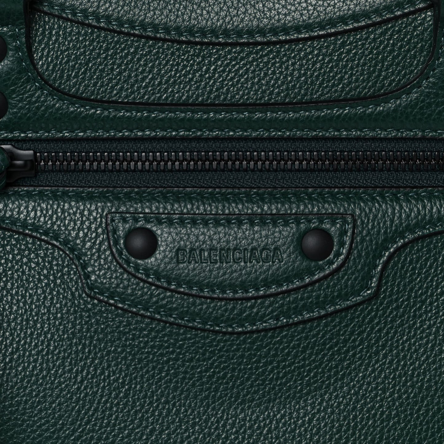 Grained Calfskin Neo Classic Matte Black Hardware S City Forest Green