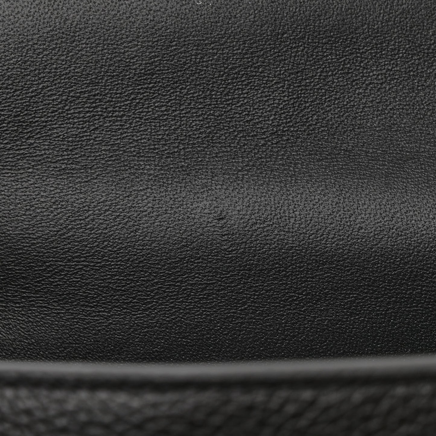 Small Classic Grain Calfskin Small Darley Satchel Black