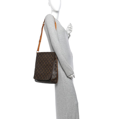 Louis Vuitton Monogram Musette GM 2 of 11