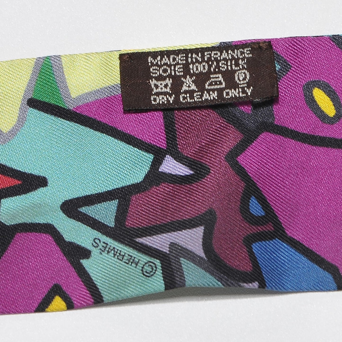 Silk Graff Graffiti Twilly Fuchsia Kaki Jaune