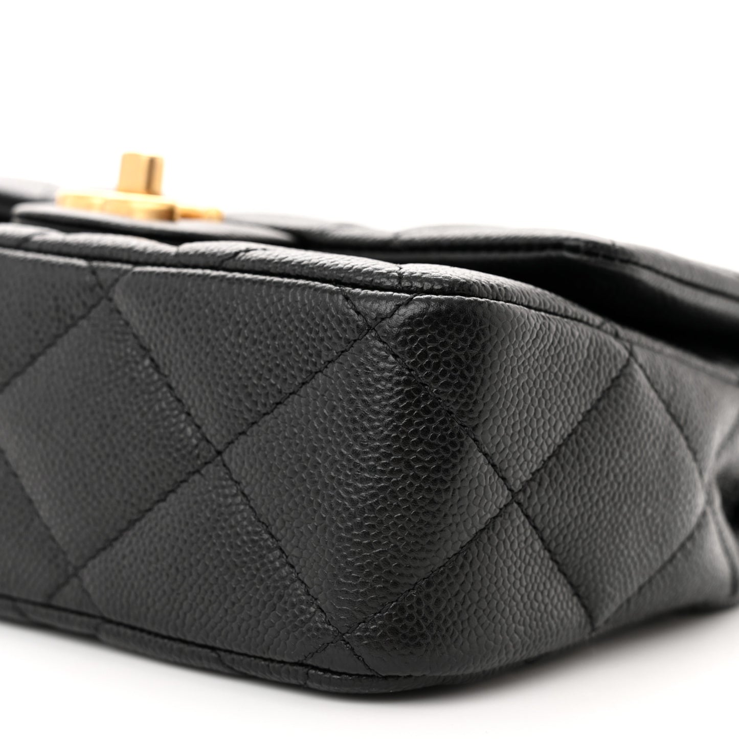Caviar Quilted Mini Sweetheart Flap Black