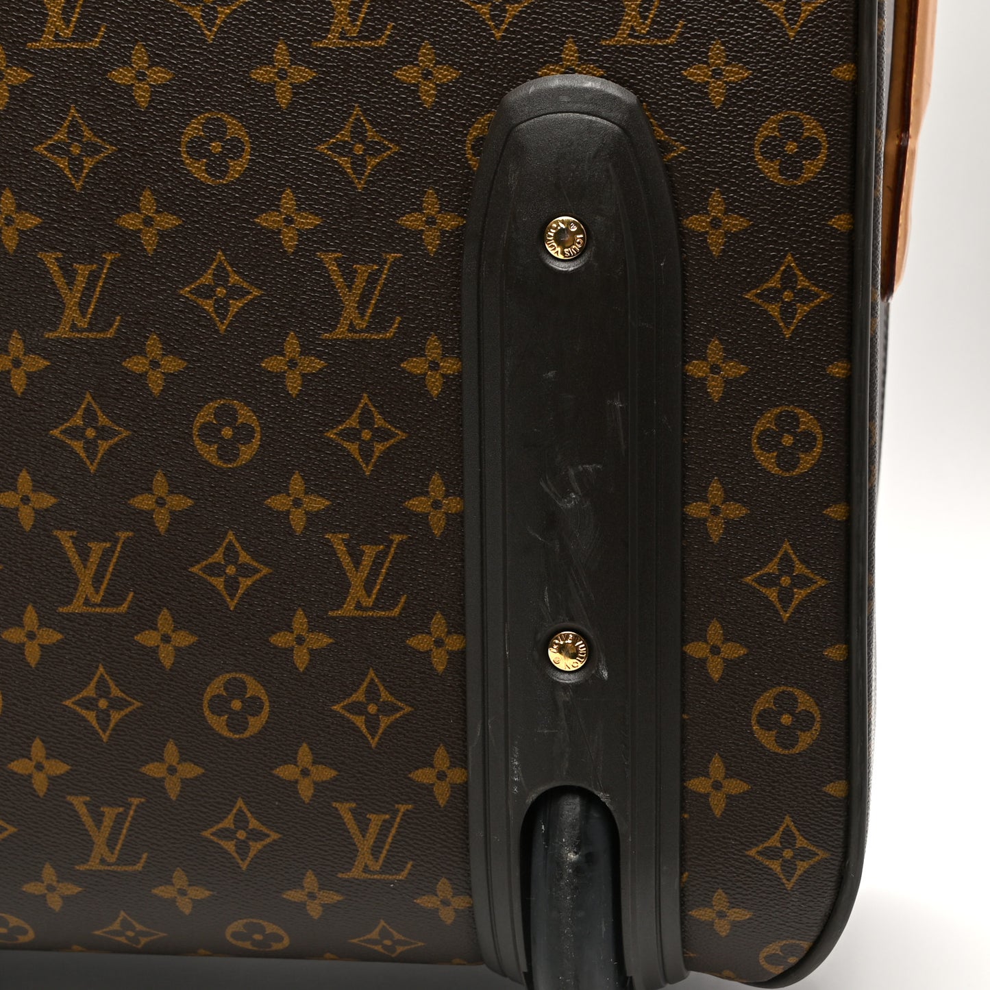 Monogram Pegase 70