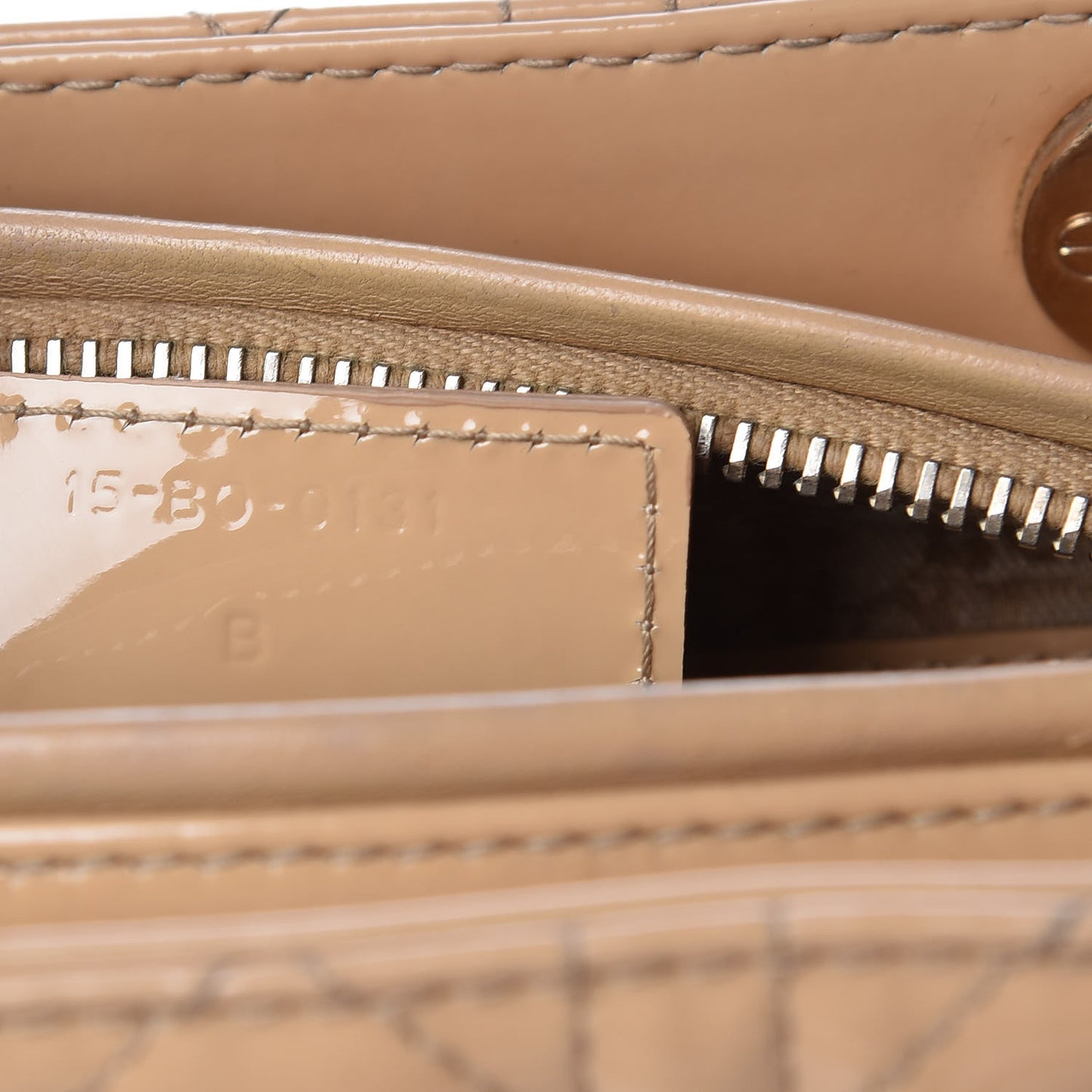 Patent Cannage Medium Lady Dior Beige