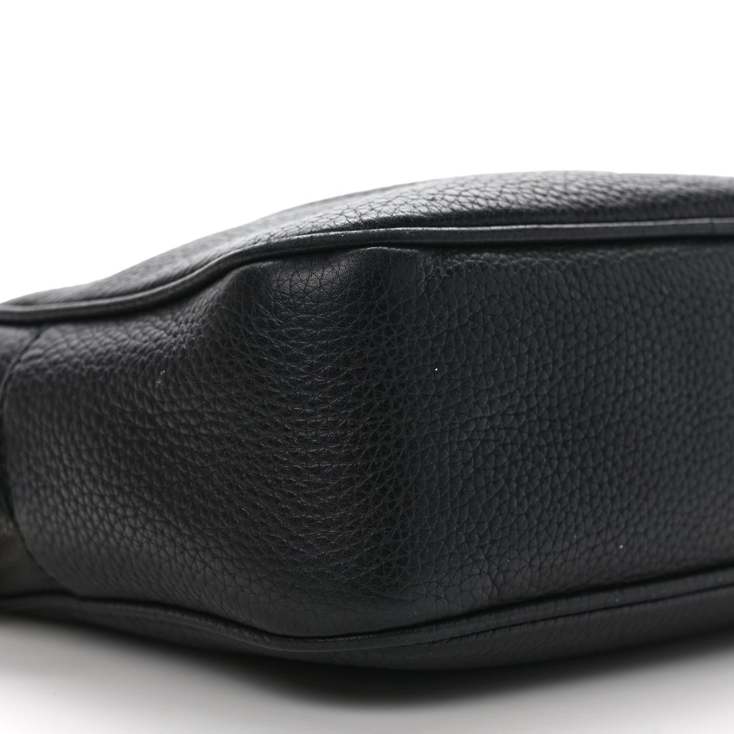 Gucci Pebbled Calfskin Small Soho Disco Bag Black 8 of 11