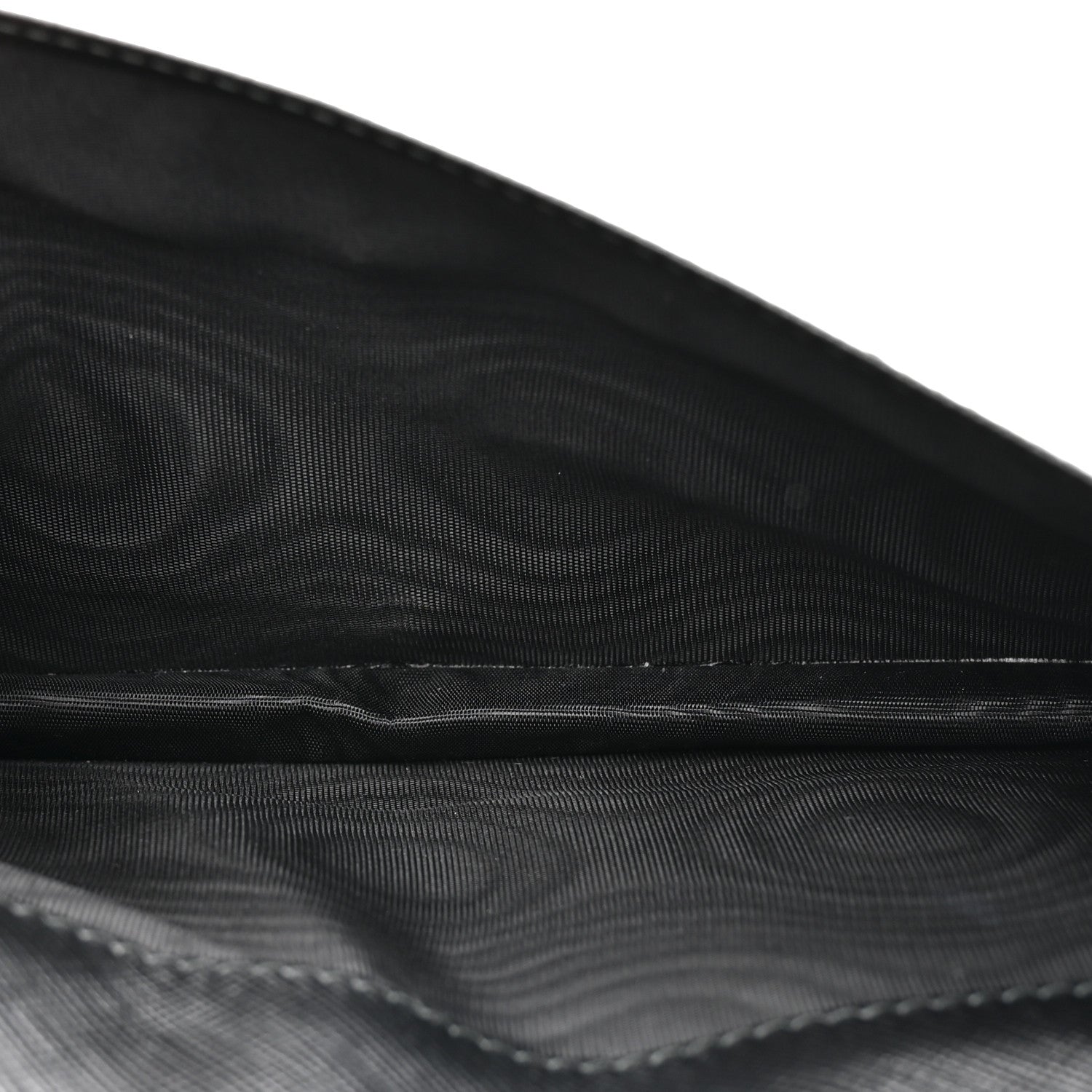 Salvatore Ferragamo Hammered Calfskin Vara Bow Chain Wallet Black White 6 of 11