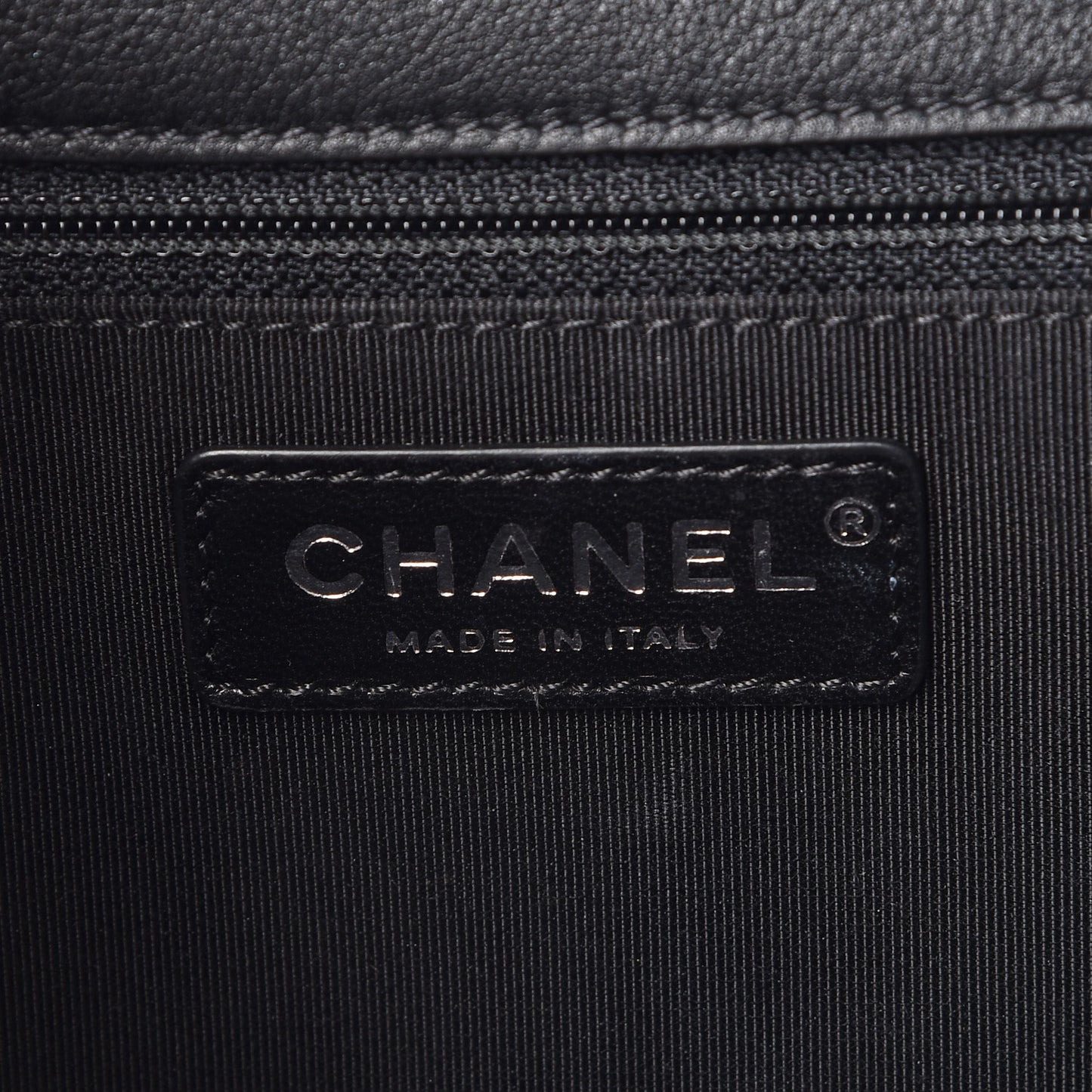 Calfskin Quilted Medium Frame In Chain Flap Black