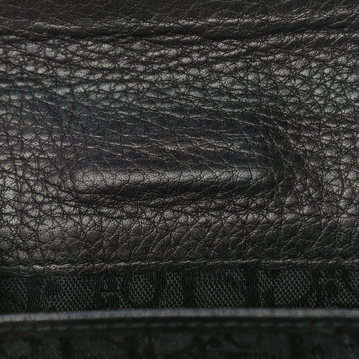 Calfskin Street Chic Compact Flap Wallet Black