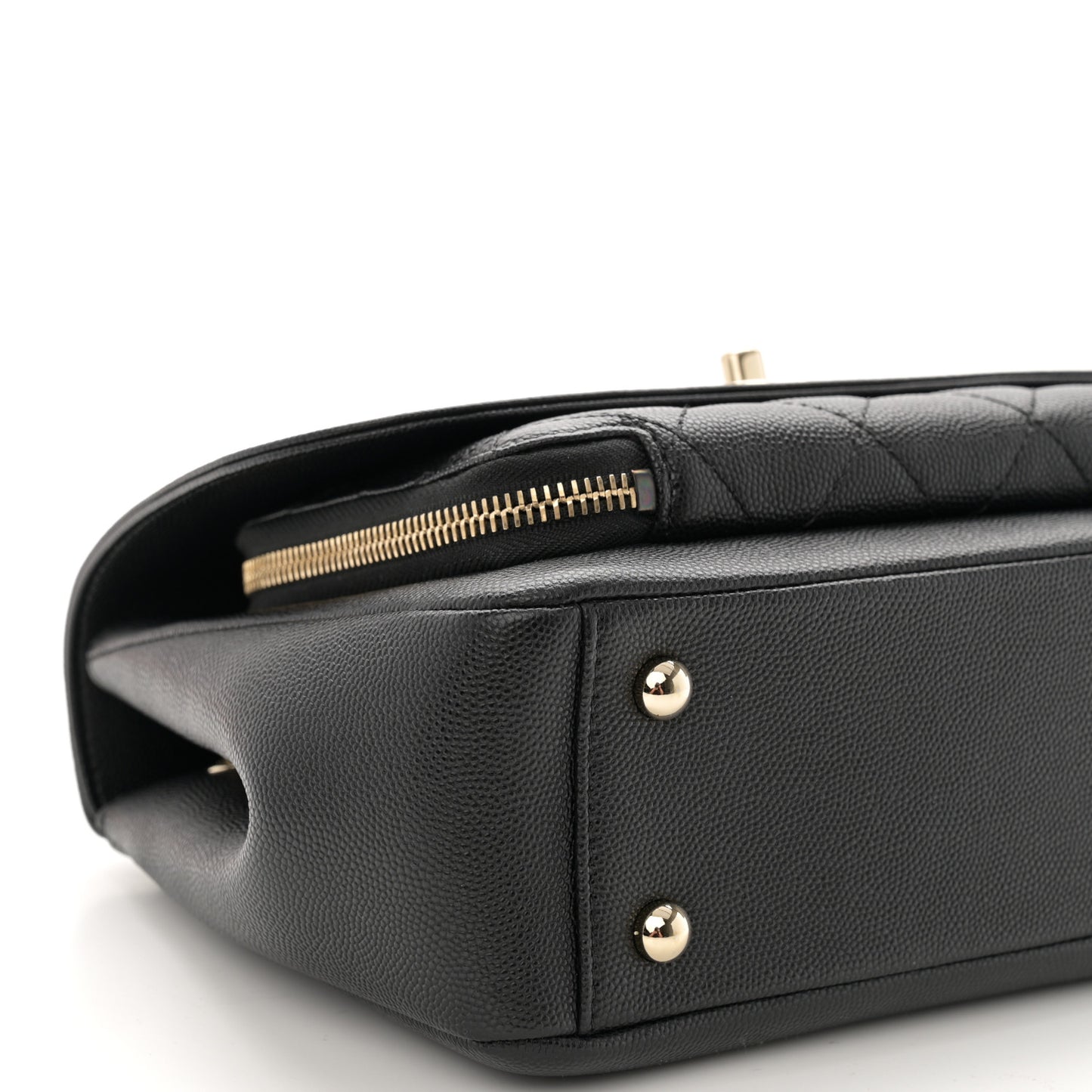 Caviar Quilted Medium Business Affinity Flap Black