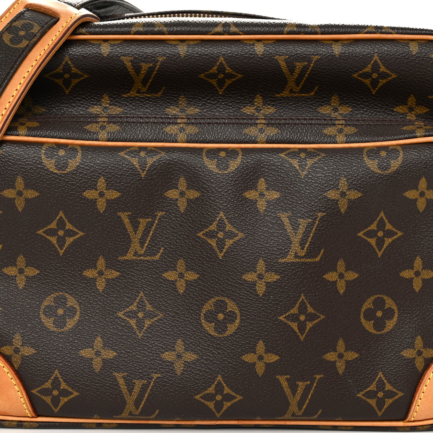 Monogram Nil 28