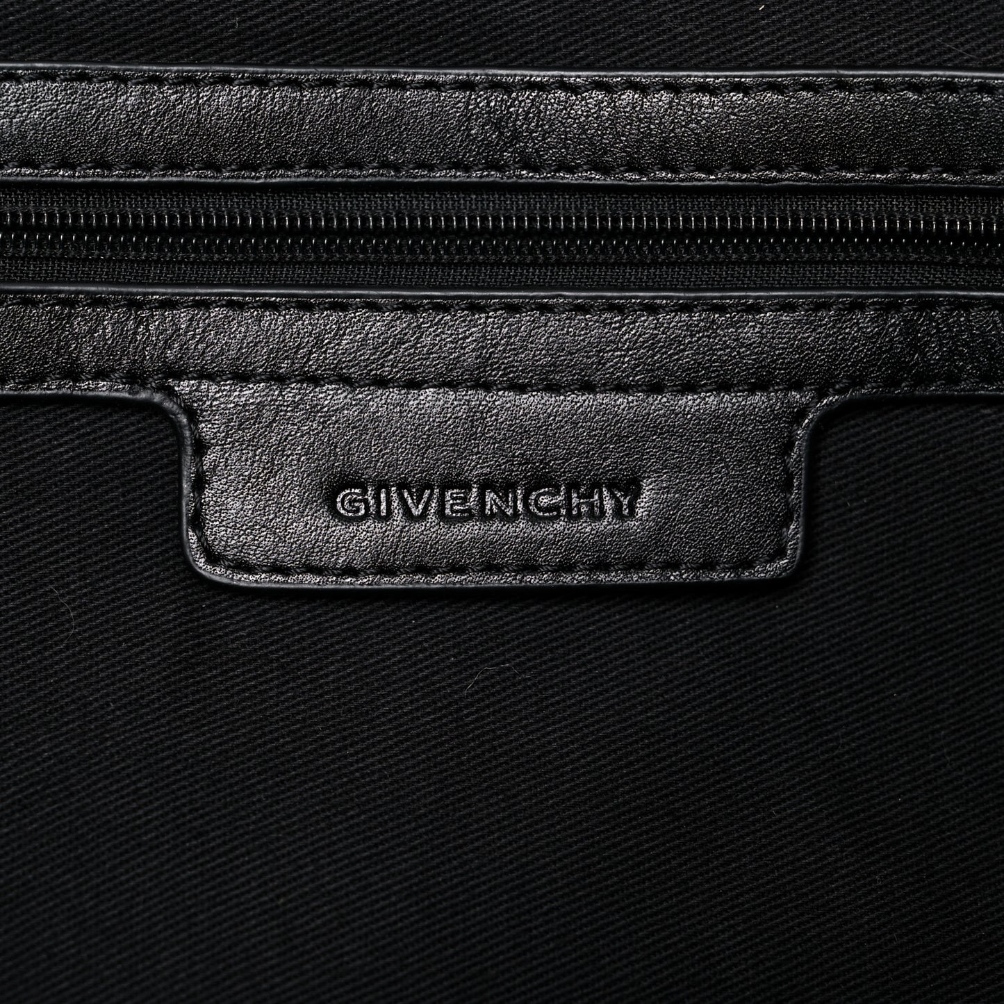Lambskin Studded Medium Nightingale Black