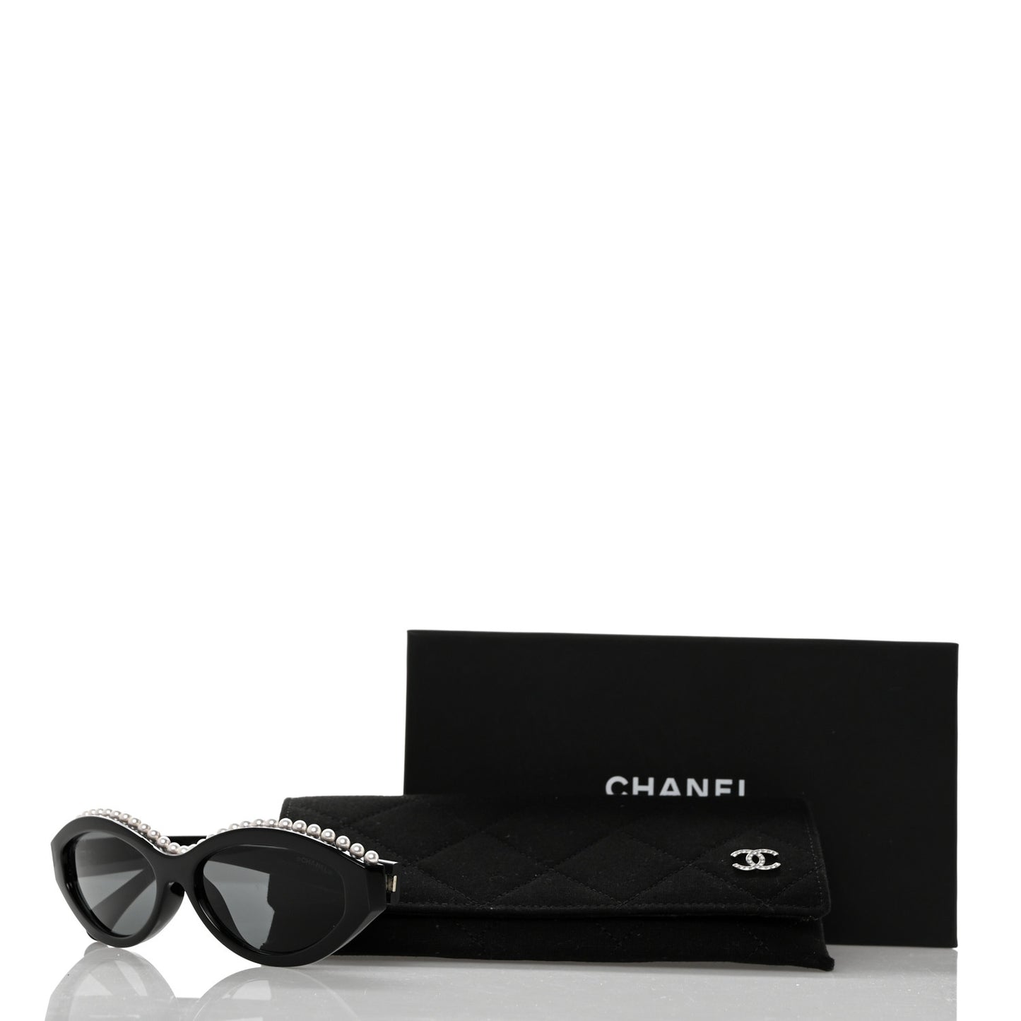 Acetate Pearl Oval Sunglasses S0114 Black