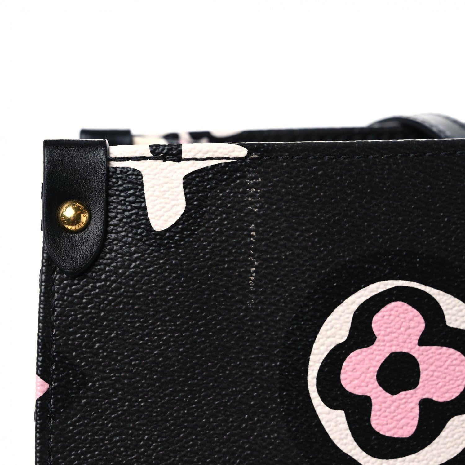 Louis Vuitton Monogram Giant Wild At Heart Onthego GM Black 9 of 17
