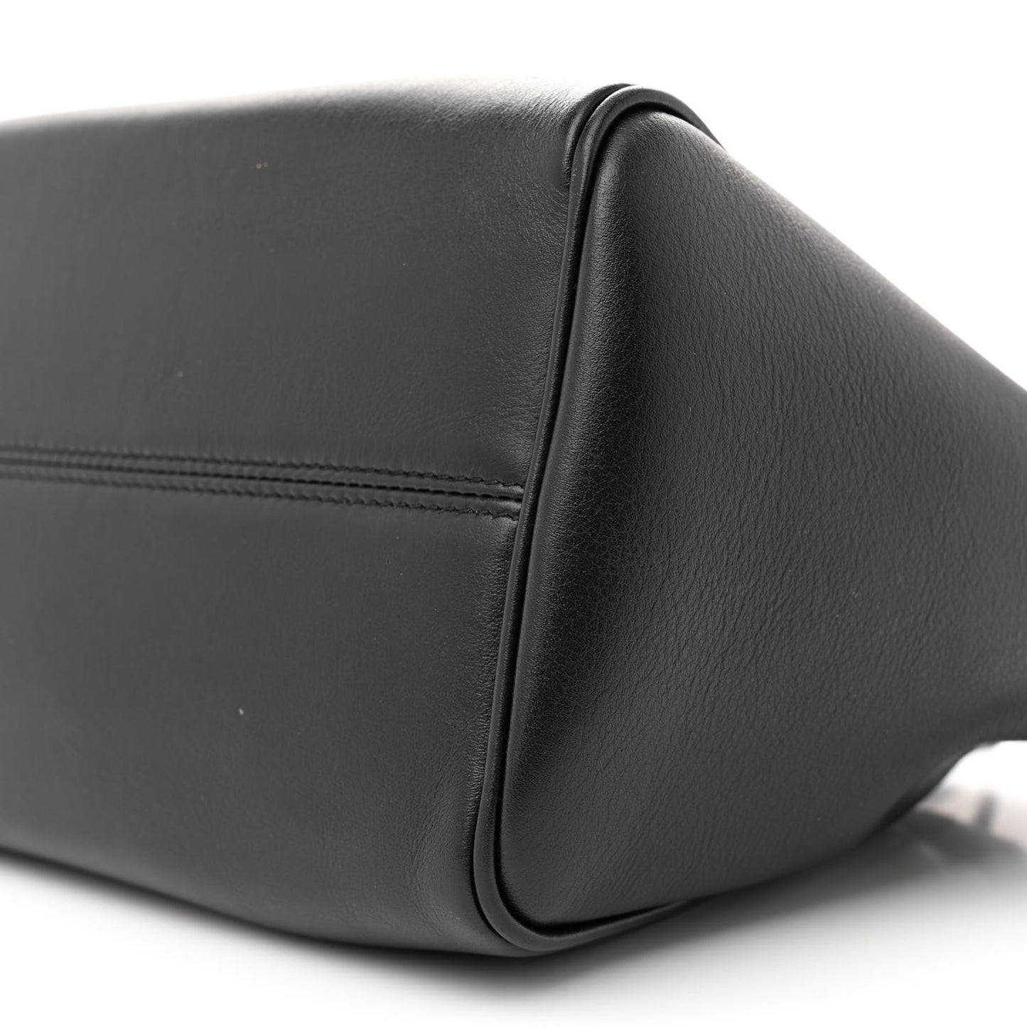 Smooth Calfskin Cuir Small Triomphe Cabas Drawstring Black