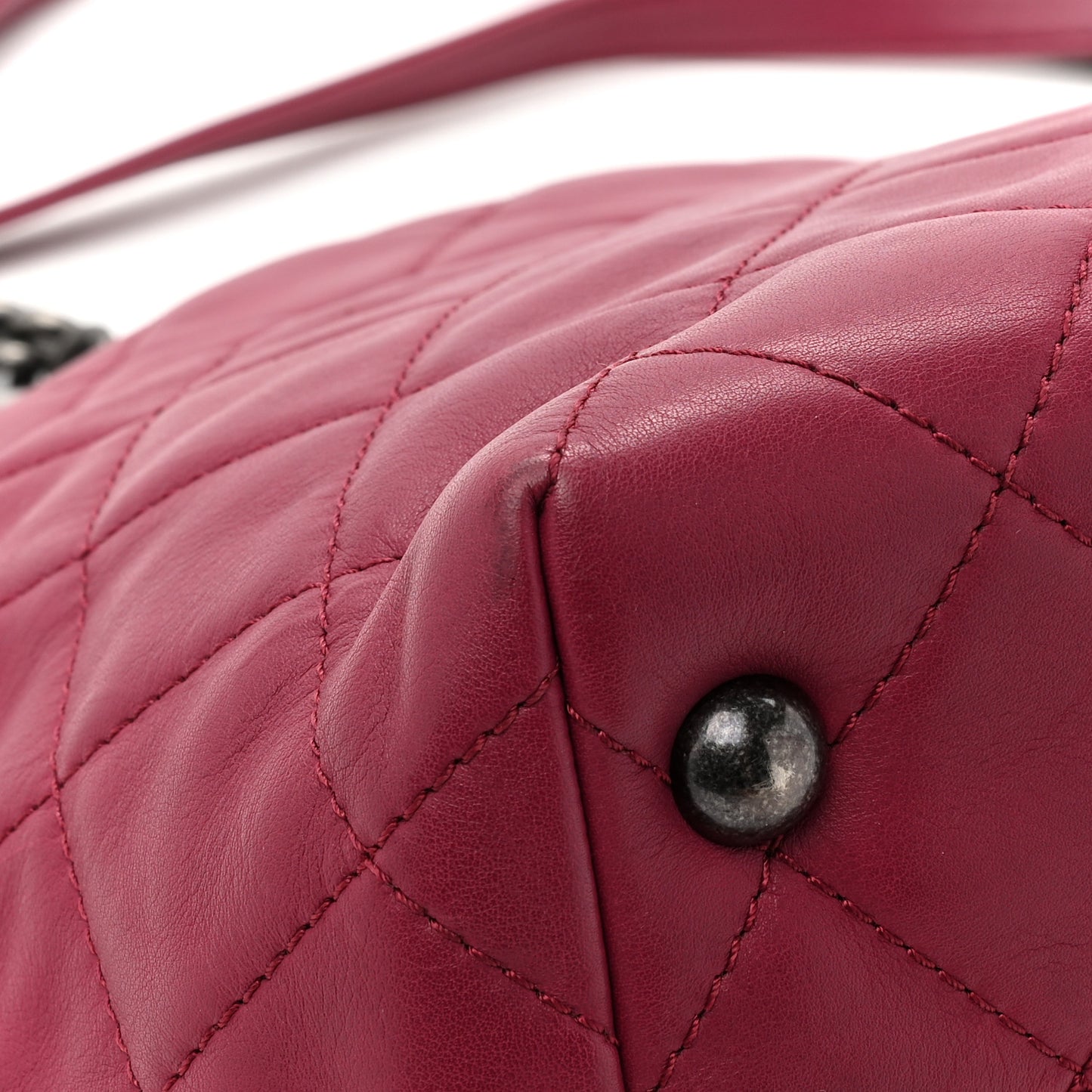 Calfskin Quilted Large Shopping In Chains Tote Dark Pink