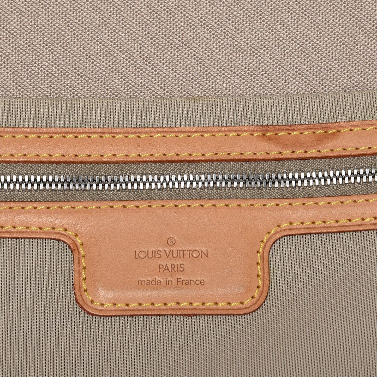 Damier Geant Conquerant 65 Rolling Luggage Terre