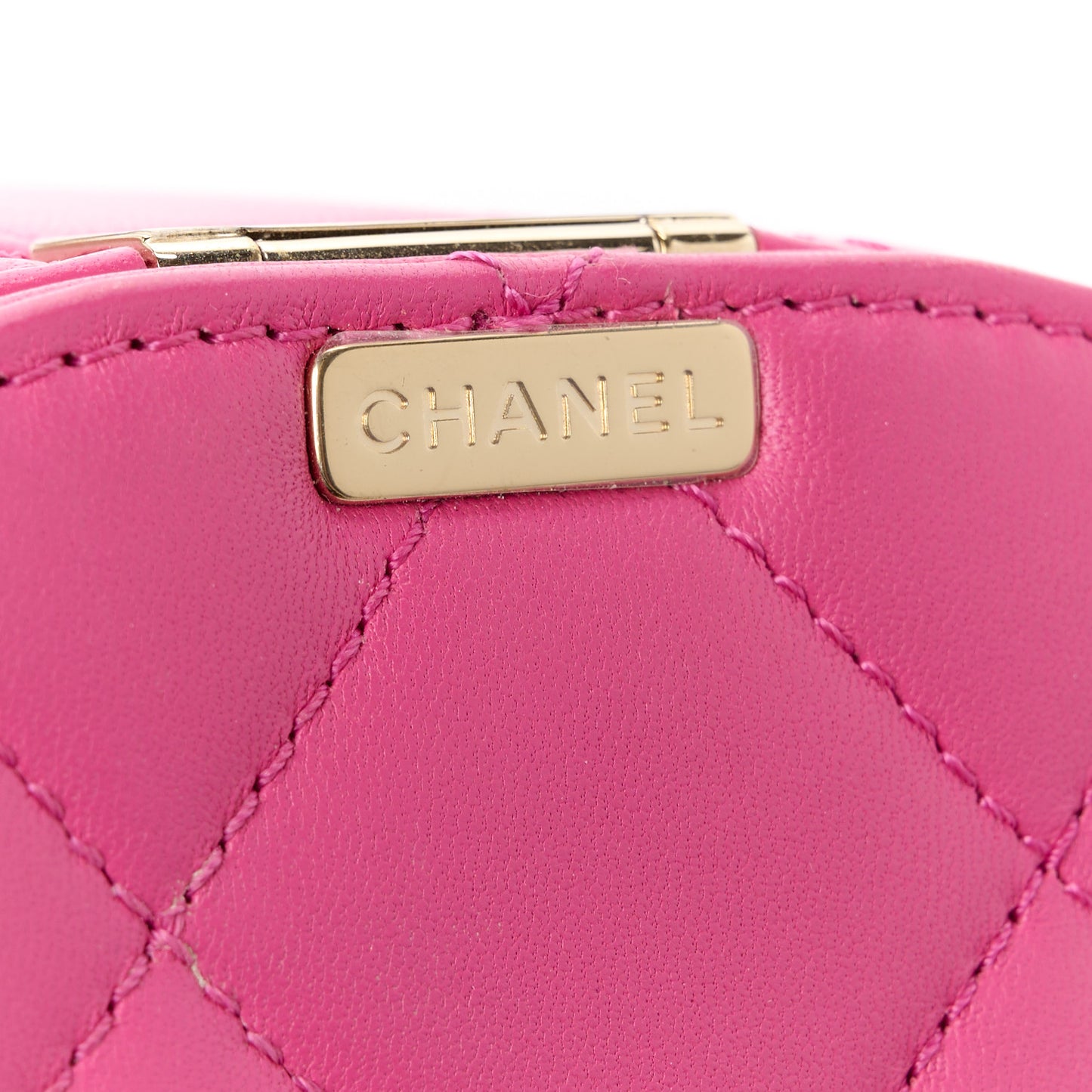 Lambskin Resin Elegant Chain Vanity Case Dark Pink