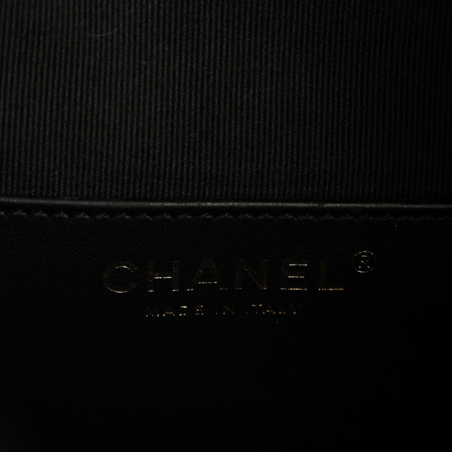 Shiny Crumpled Calfskin Quilted Medium Chanel 25 Handbag Black