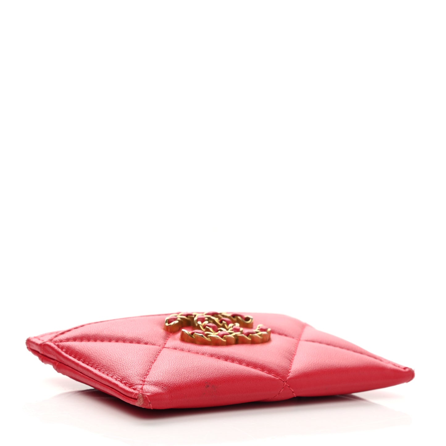 Lambskin Quilted Chanel 19 Card Holder Red