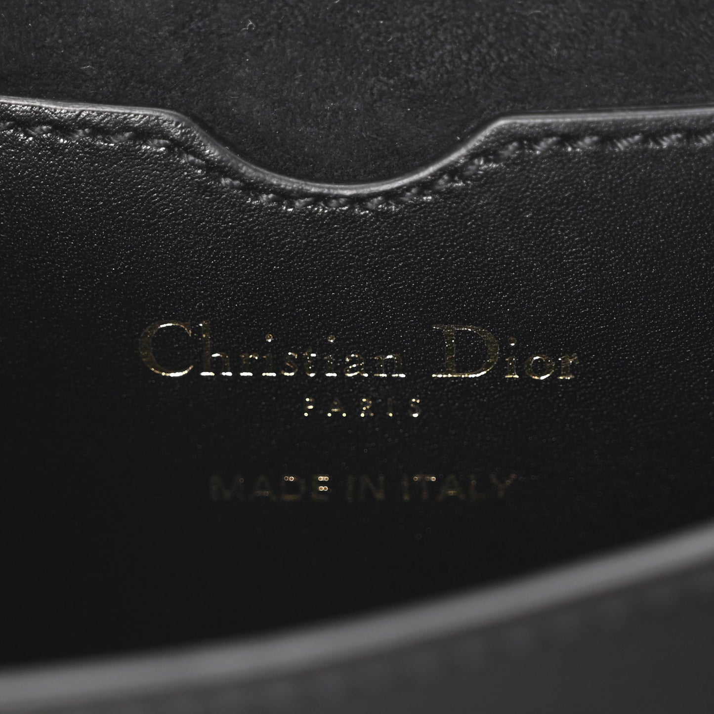 Box Calfskin Small Bobby Flap Black