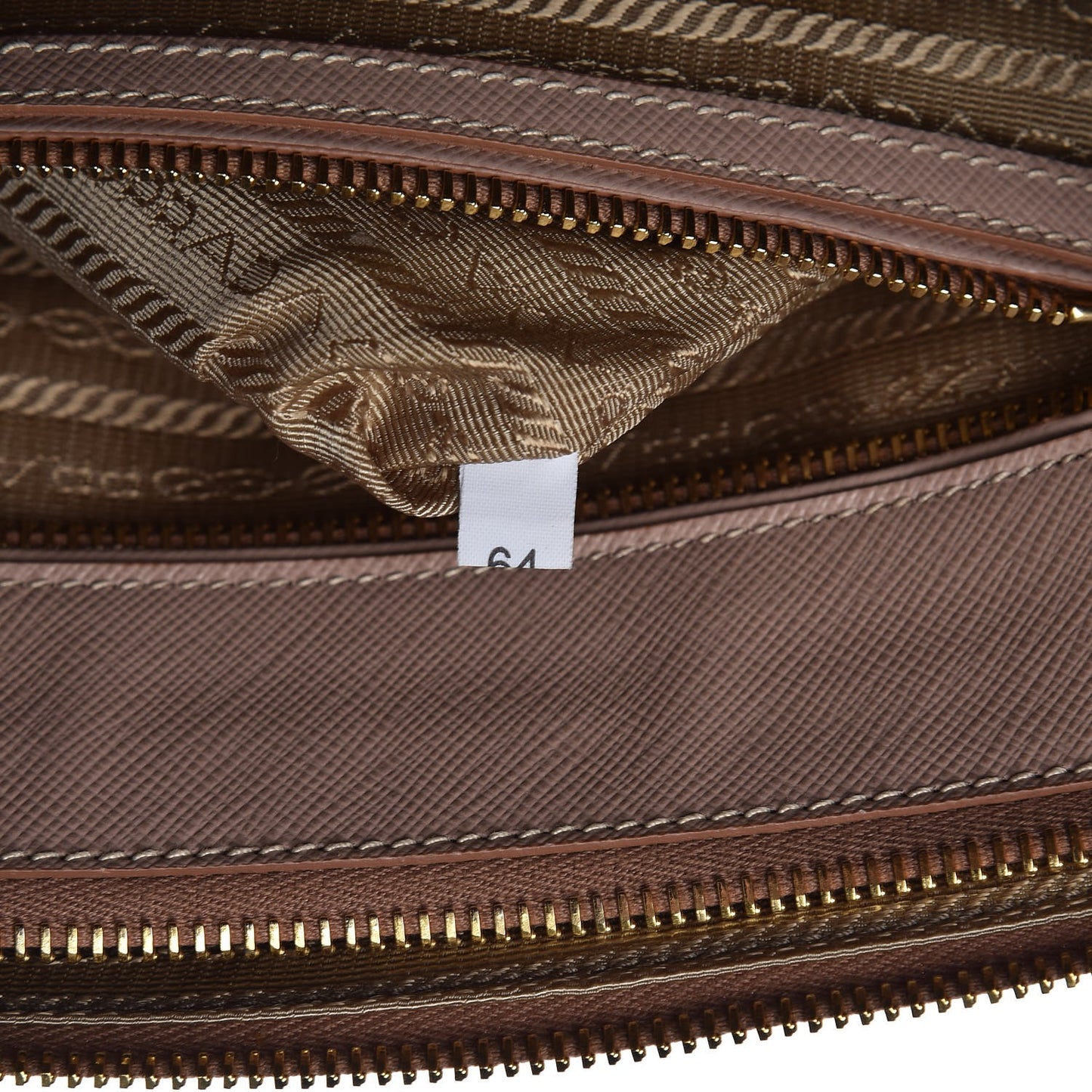 Saffiano Large Galleria Double Zip Tote Cammeo