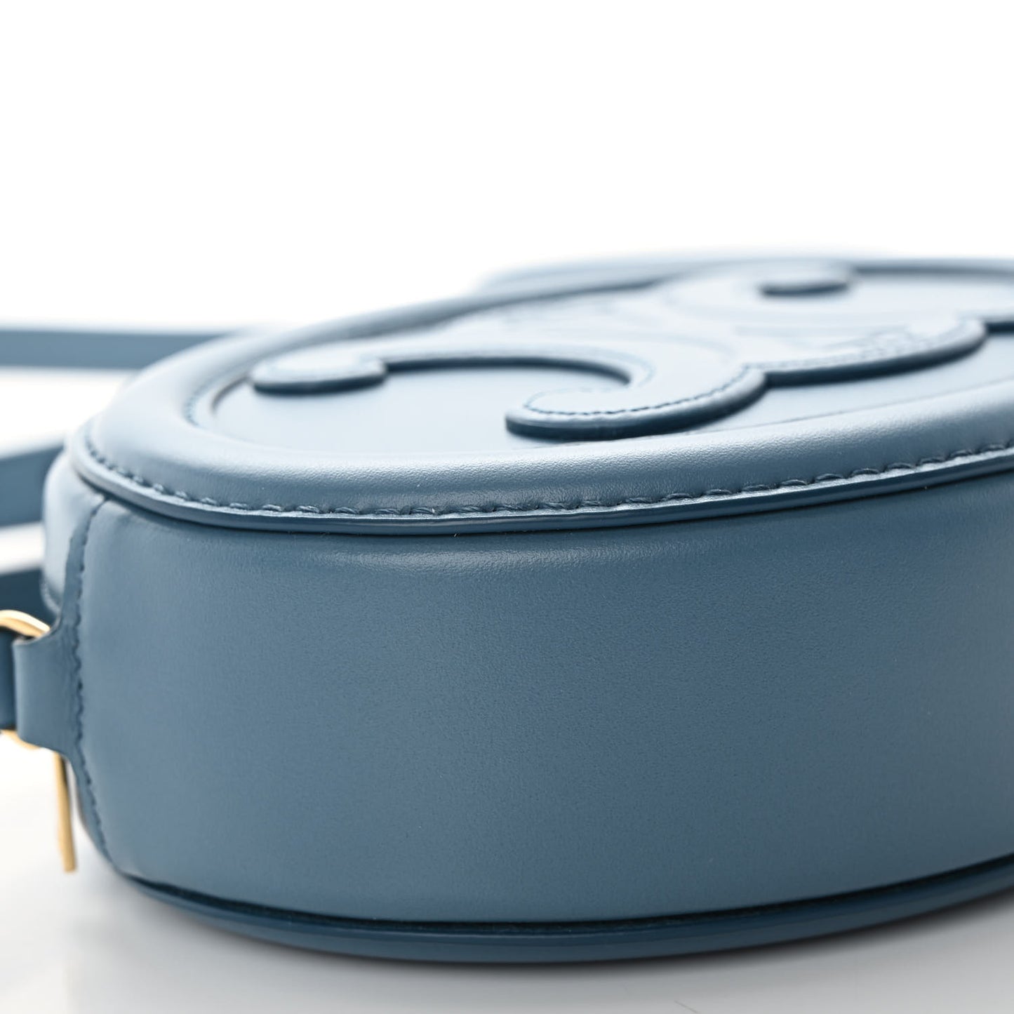 Smooth Calfskin Cuir Small Triomphe Oval Crossbody Purse Denim