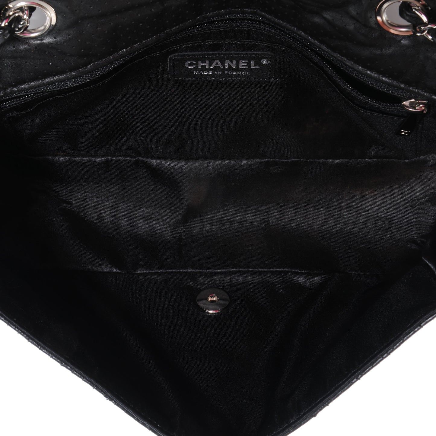 Aged Calfskin Perforated Flap Black